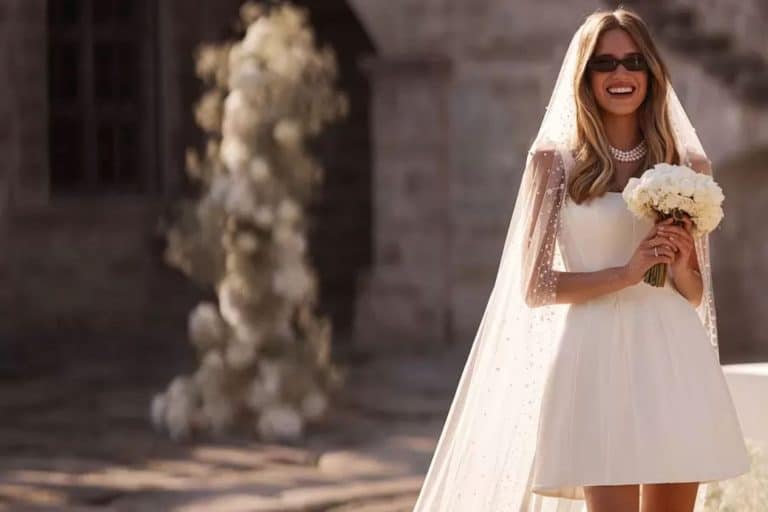 Abito da sposa corto